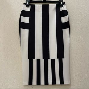 Black and White stripe pencil skirt Size S